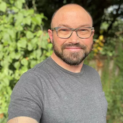 Portrait of Josh Casey.